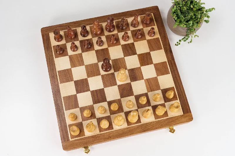 16" Folding Magnetic Wooden Chess Set