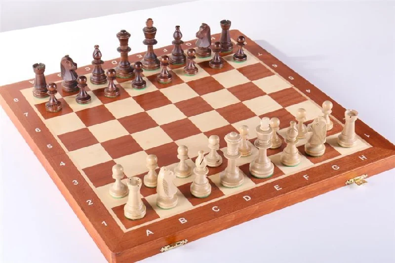 18.5" Folding Tournament Wood Chess Set