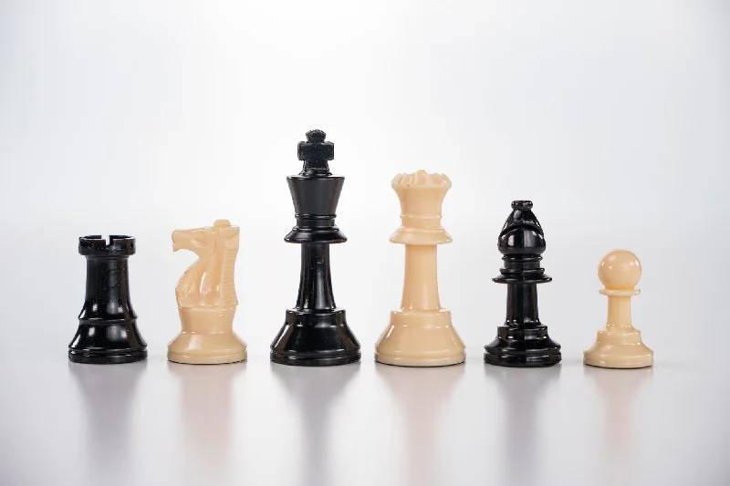 2 1/2" Analysis Size Plastic Chess Pieces