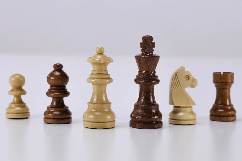 2.75" Wooden Magnetic Chess Pieces