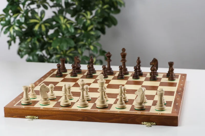 21" Economical Tournament and Club Wood Chess Set