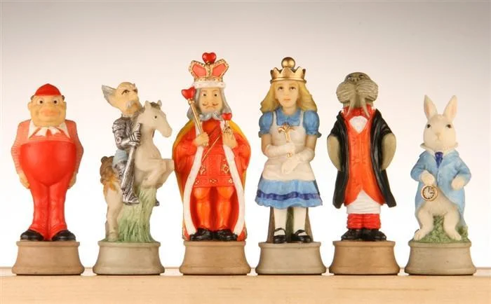 3.25" Alice in Wonderland Pieces