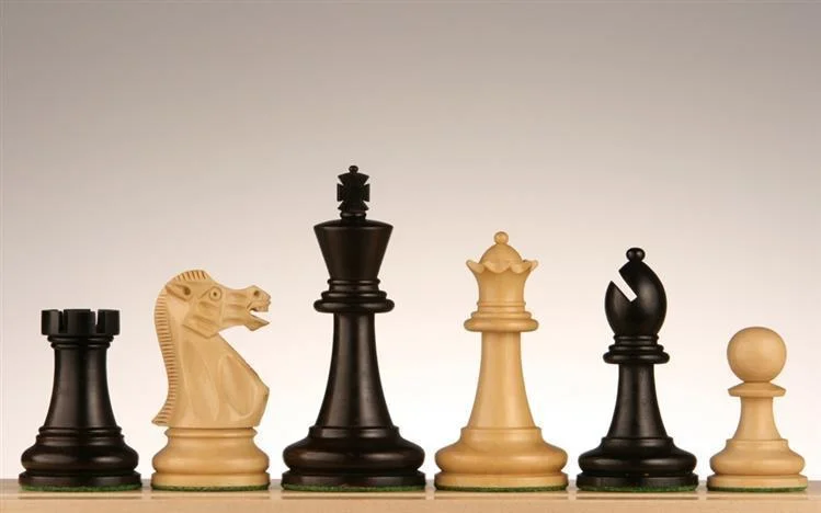 3 3/4" Executive Staunton Ebonized Wood Chess Pieces