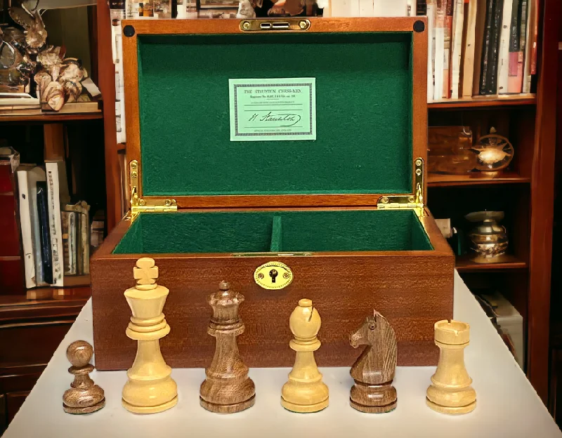 3.75" Staunton Classic Acacia Chess Pieces & Mahogany Box