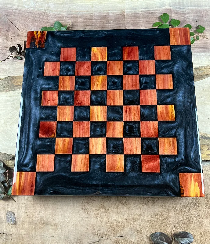 Aromatic Cedar Black Onyx Chess Board