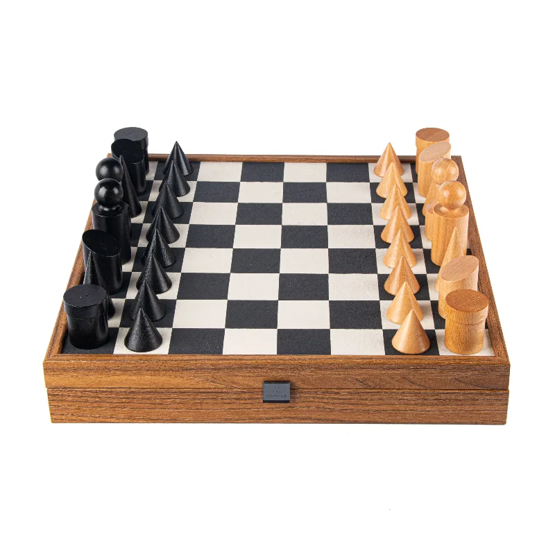 Bauhaus Style Black & White Chess Set - 40x40cm with 8.5cm King Chessmen