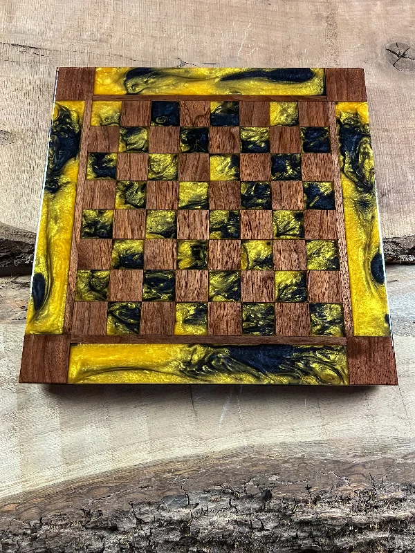 Black Onyx Gold Cloud Walnut Chess Board (With Border)