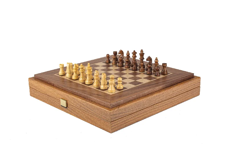 Design Wooden Chess Set with Staunton Chess Pieces