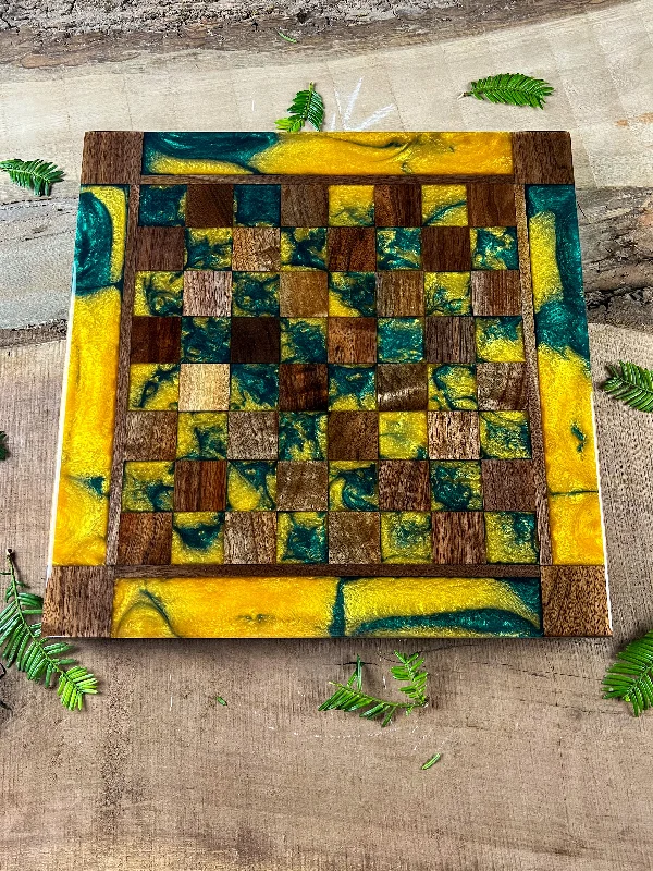 Emerald Gold Black Walnut Chess Board (With Border)