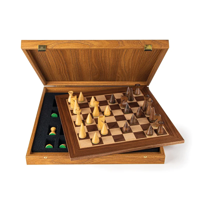 Handcrafted Walnut Chess Set with Modern Chessmen - 40x40cm Board